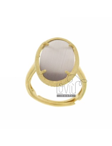 Oval ring with stone in ag...