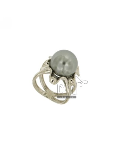 Ring with pearl grey tit...