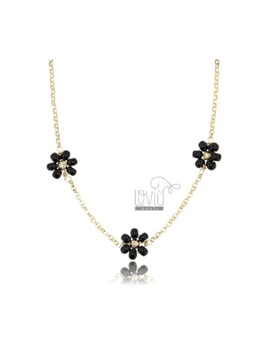 Rolo necklace with flowers...