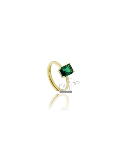 Ring with green zircon...