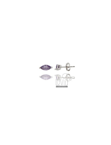 Lobe earrings with purple...